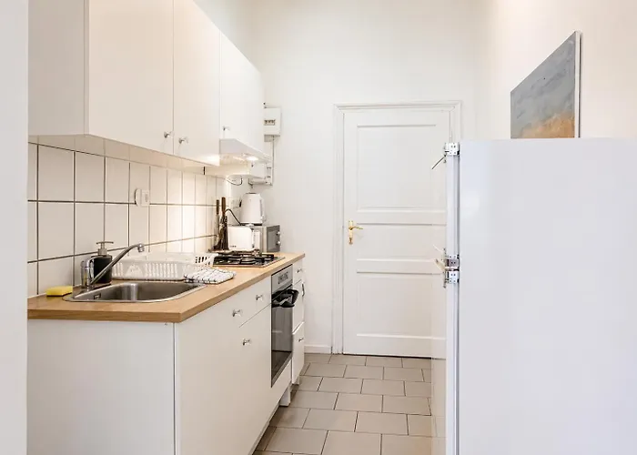 Comfy 2br Very Central, 10 Min To Westbahnhof